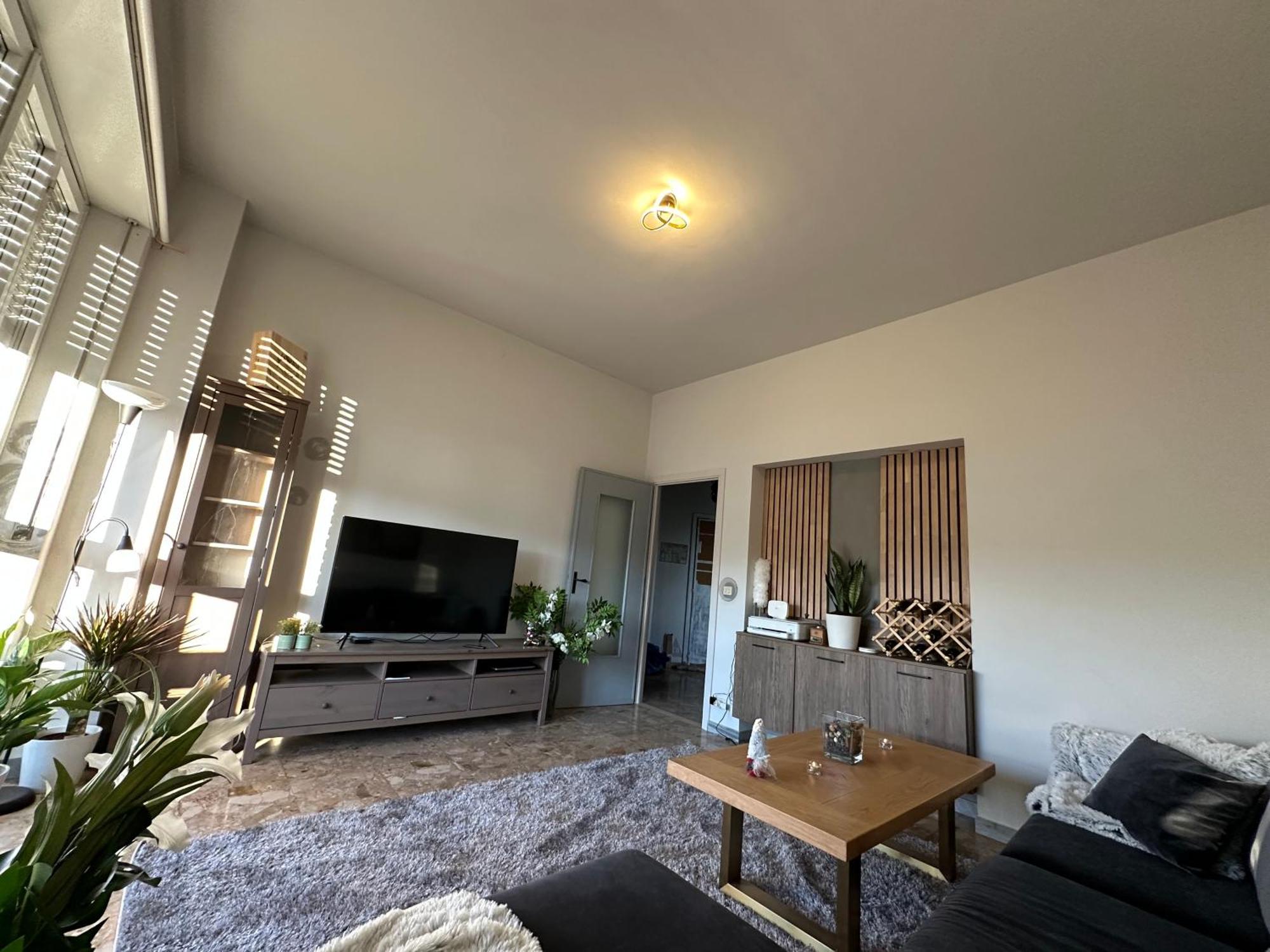Affordable 3 Roms Appartment With Special Price Summer 2025 دولياني المظهر الخارجي الصورة